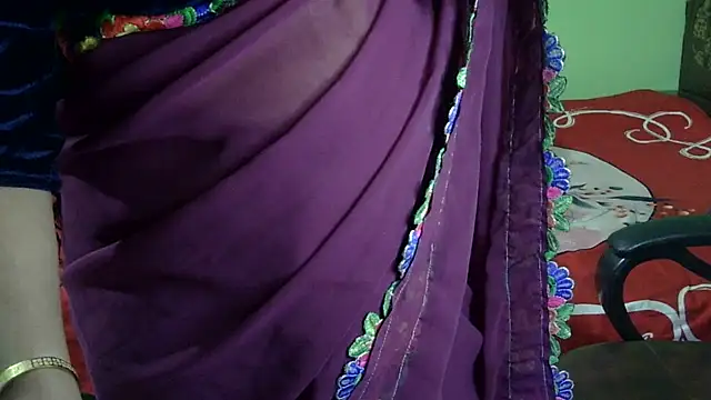 BengaliQueenStar 现场XXX聊天