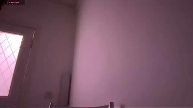 Chat +18 de Lyrianel ao vivo