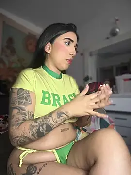 دردشة kiaraglam2 الجنسية المباشرة