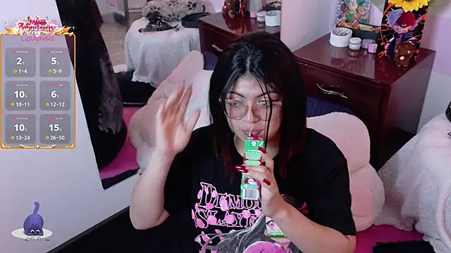 دردشة Catwhite_ الجنسية المباشرة