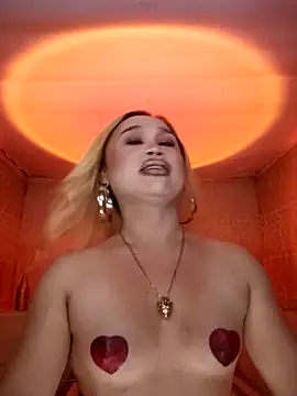 MissChannelX Pertunjukan Webcam