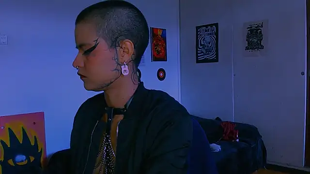 alex_one888 Live XXX Chat