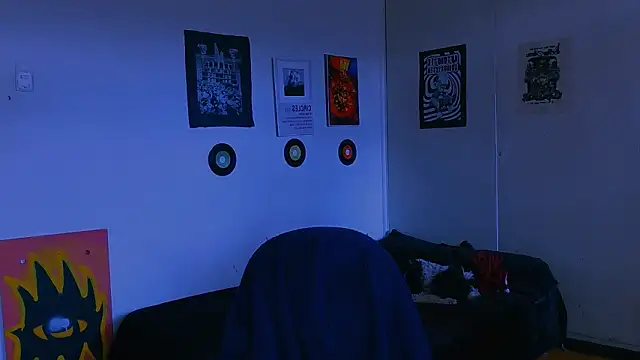 XXX chat uživo modela alex_one888