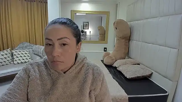 دردشة gaby_trent الجنسية المباشرة