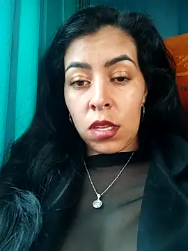 Chat XXX en directo de Luianna