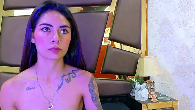 NicoleEsposito: онлайн-секс-чат