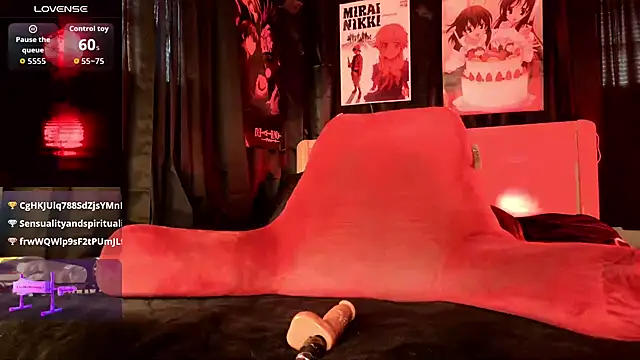 HarpertheHarpy Show in webcam