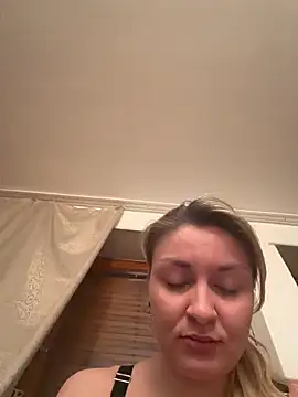 BriannaBrandt লাইভ XXX চ্যাট