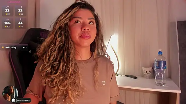 Chat XXX en directo de Melina_Ferrer1