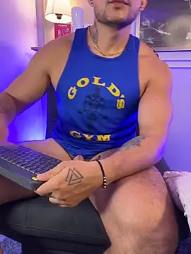 Онлайн чат XXX Marco_Vega