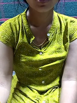 call_me_mouni099のウェブカメラショー