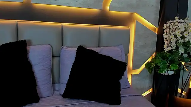 Valeriabigass 即時 XXX 聊天