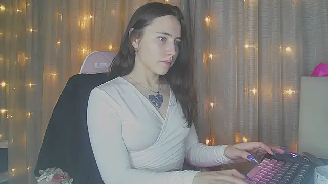 lunar_Sanata élő XXX-chatje