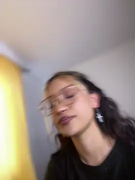 Chatroom XXX en direct de baby_lizy