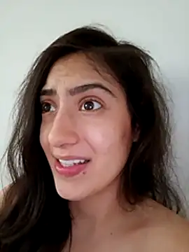 MIYESSI 即時 XXX 聊天