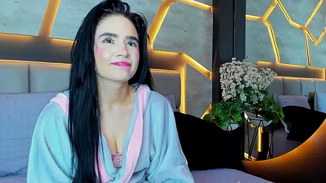 Valeriabigass: απευθείας συνομιλία ΧΧΧ