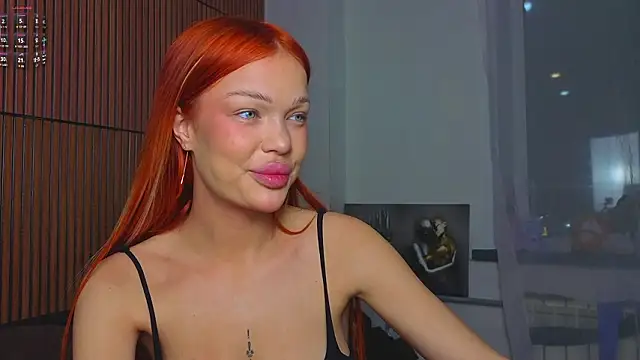 Katrinafoxxx 网络视讯表演