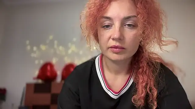 Reddgiirl Webcamshow