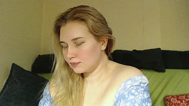 mmmPinUpGirlのライブXXXチャット