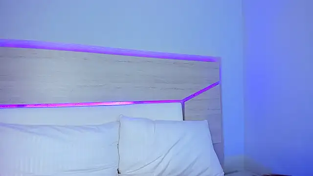 Chatroom XXX en direct de ZoeMorris