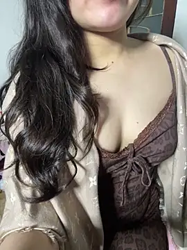 tran_my 在線直播表演