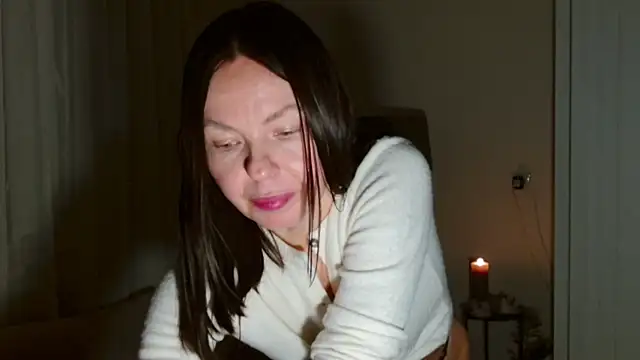 LittleNicolee's Webcam Show