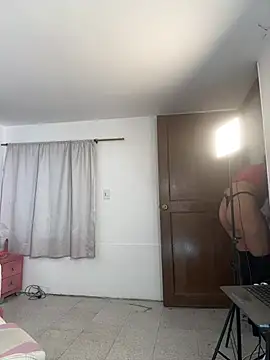 Celeste_Doll_'s Webcam Show