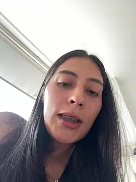 Chatroom XXX en direct de Sophie__Foxxx