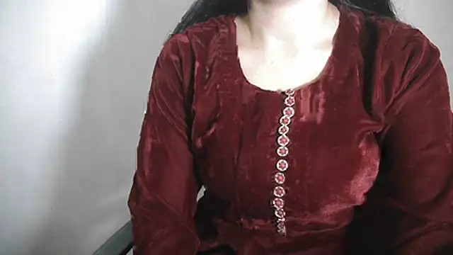 Chat XXX ao vivo de Chanchal--Navya