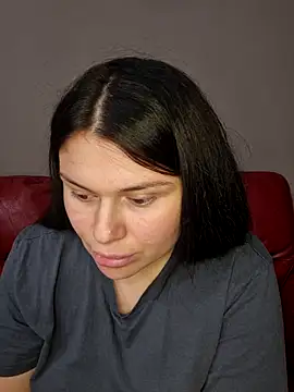 9Alice 现场XXX聊天