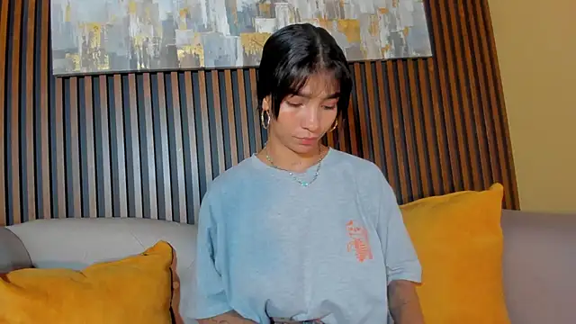 LauraAristizabal 라이브 XXX 채팅