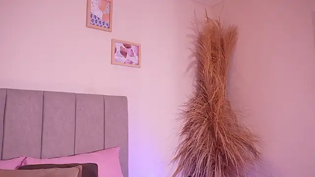 curvyliciousss' Live XXX Chat