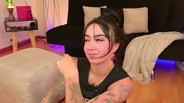 Chat XXX ao vivo de EmmyEvans1