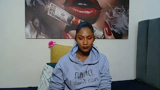 Chat XXX ao vivo de Moreish-06