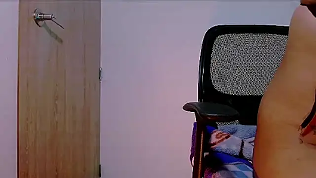 Candy_beauty Chat XXX in diretta