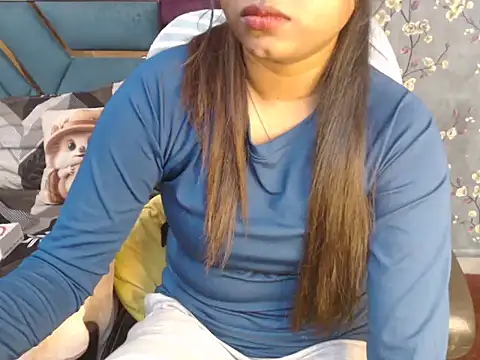 Sexy_annya2: διαδικτυακό σόου στην κάμερα