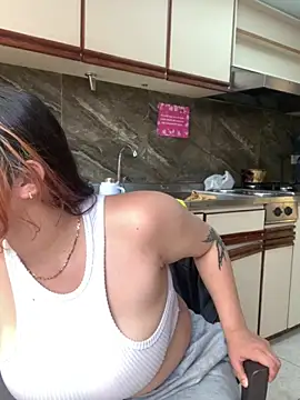 Chat XXX en directo de TatiJx_Pink