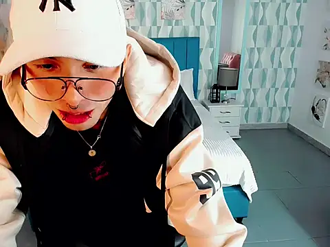 pol_lu – Kamerová šou