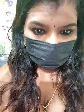 Premalatha_28 Adlı Modelin Web Kamerası Şovu