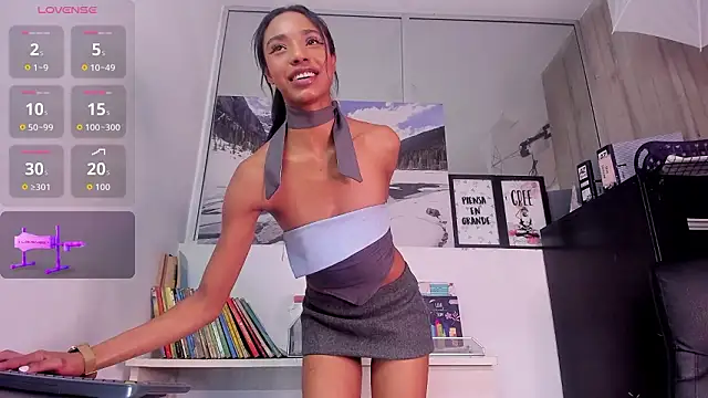 xenia_golden Chat XXX in diretta