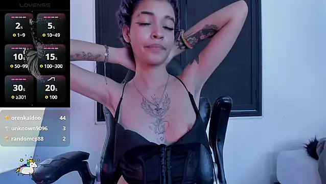 Anny_Kiitty 现场XXX聊天