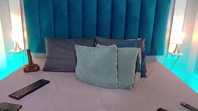 Madisonsmiith 现场XXX聊天