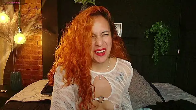 Webkamerová show sahra_taylor_