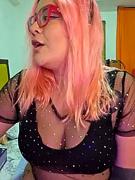 Nova-SatelaのライブXXXチャット