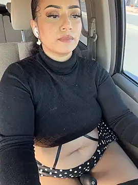 Онлайн чат XXX CarmelaAnthony