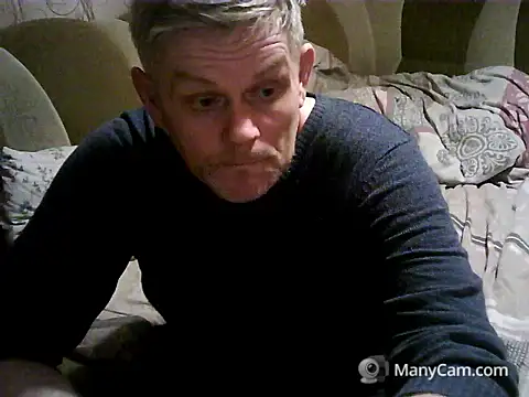 Mr__XX Show in webcam