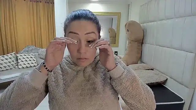 gaby_trent: онлайн-секс-чат