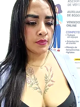 MAYE__13 Live XXX-Chat