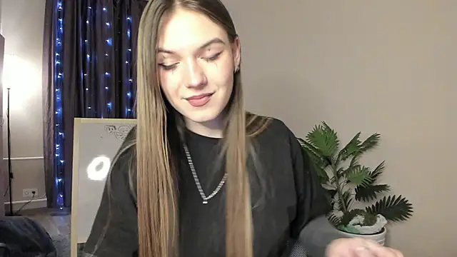 luna_lust_212's Live XXX Chat