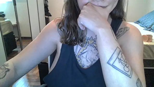 xxxluana Live XXX-Chat